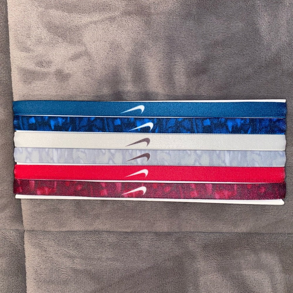 Nike Silicone-lined headbands